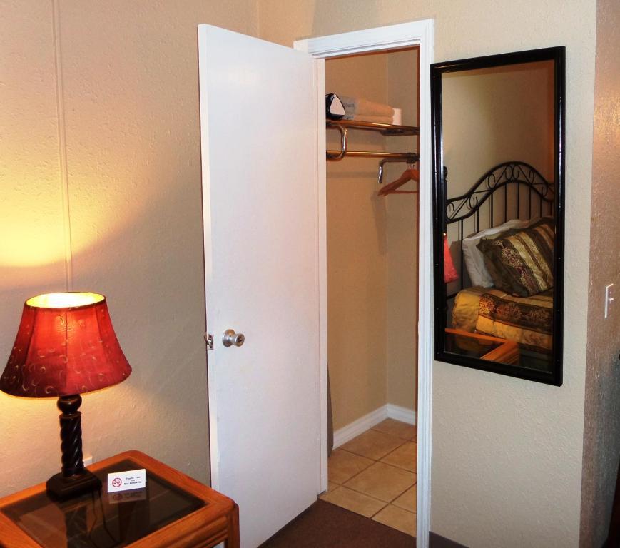 Eureka Suites Eureka Springs Phòng bức ảnh